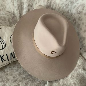 Charlie 1 Horse / Charlie One Horse Hat